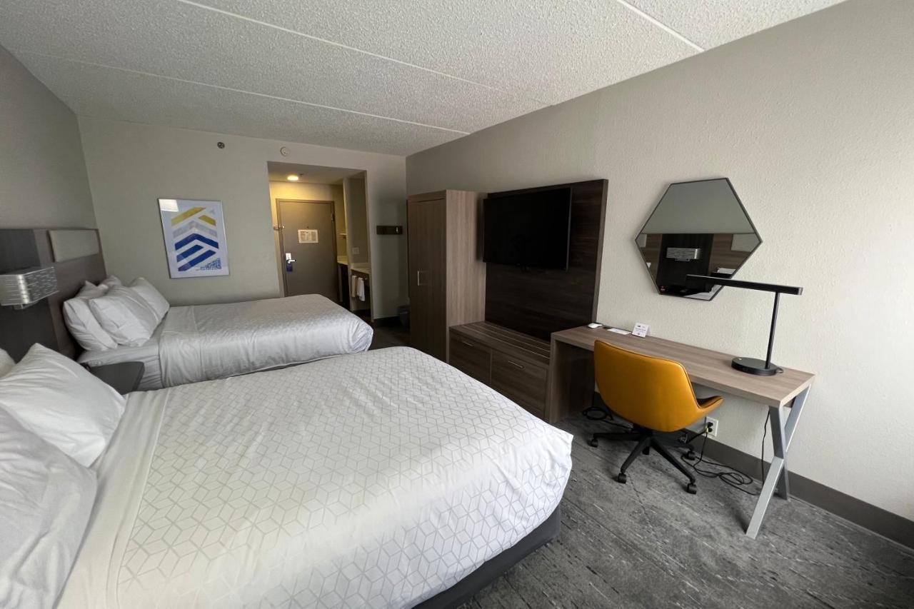Holiday Inn Express Harrisburg I-81 - Hershey By Ihg Manadahill Екстер'єр фото