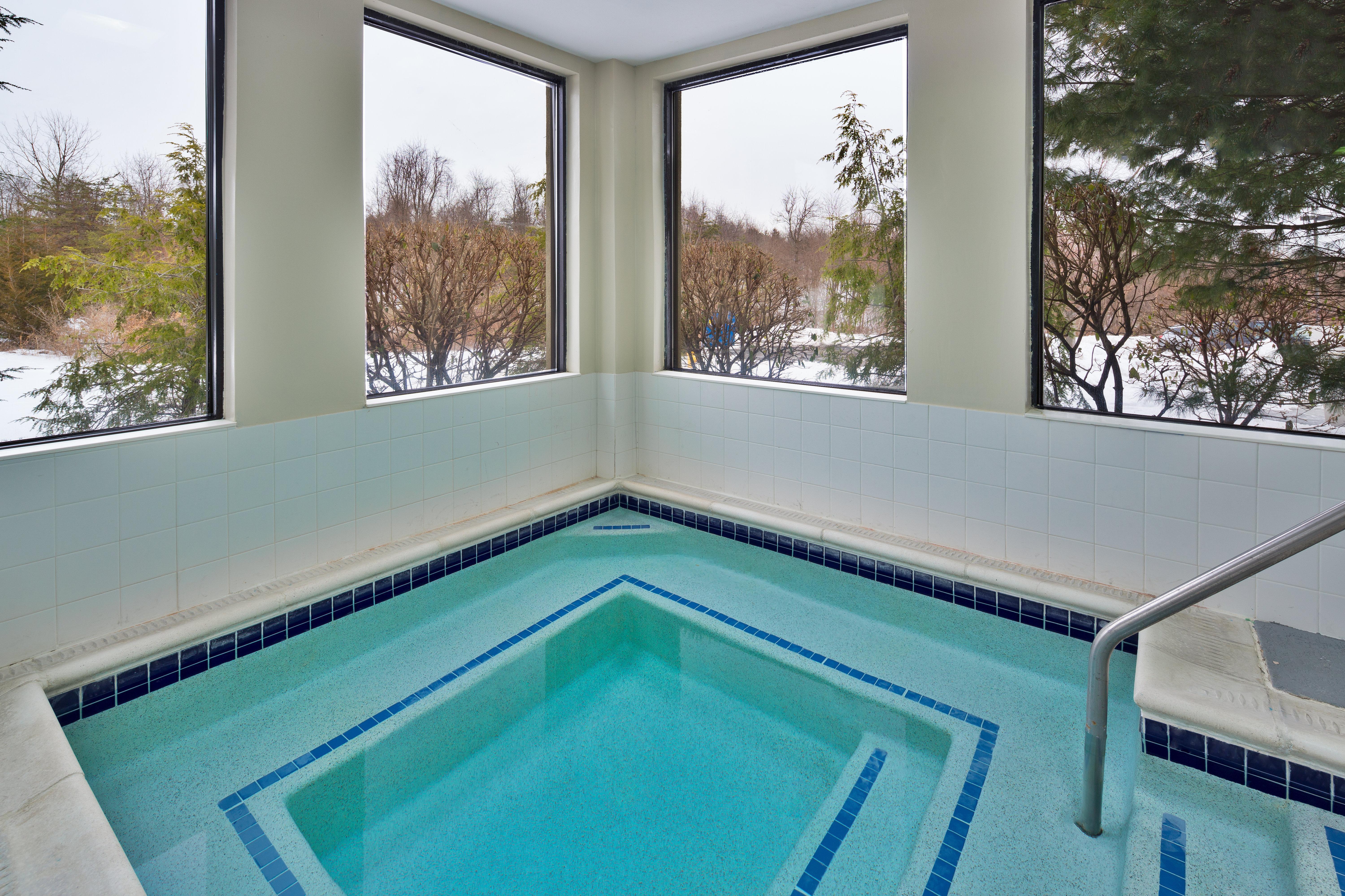 Holiday Inn Express Harrisburg I-81 - Hershey By Ihg Manadahill Екстер'єр фото